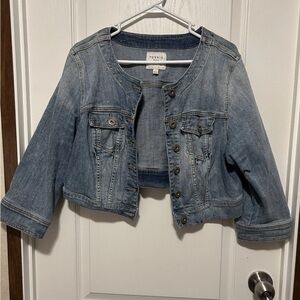 Torrid Blue Denim 3/4 Sleeved Cropped Jacket - Size 1, equi. 14/16 EUC